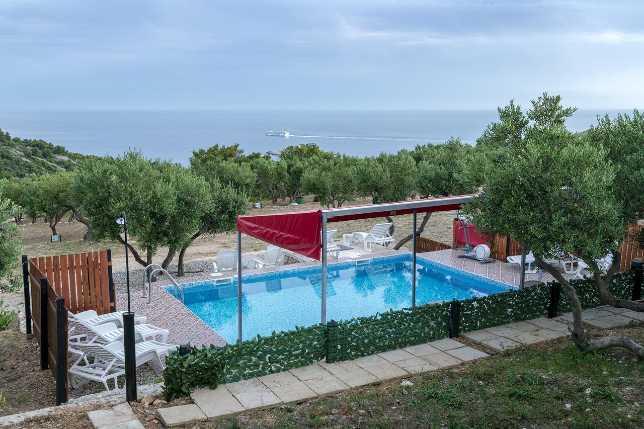 Camp Kopito Hotel Хвар Екстериор снимка