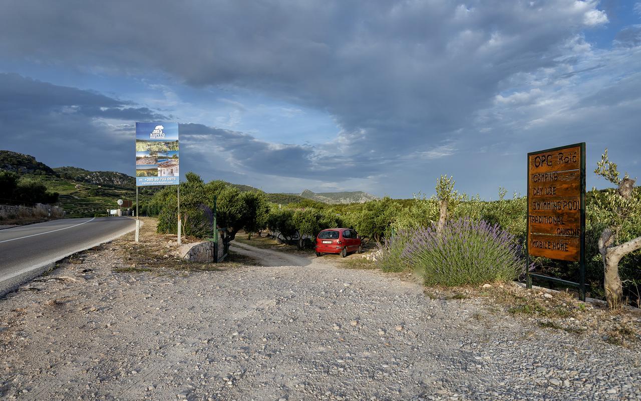 Camp Kopito Hotel Хвар Екстериор снимка
